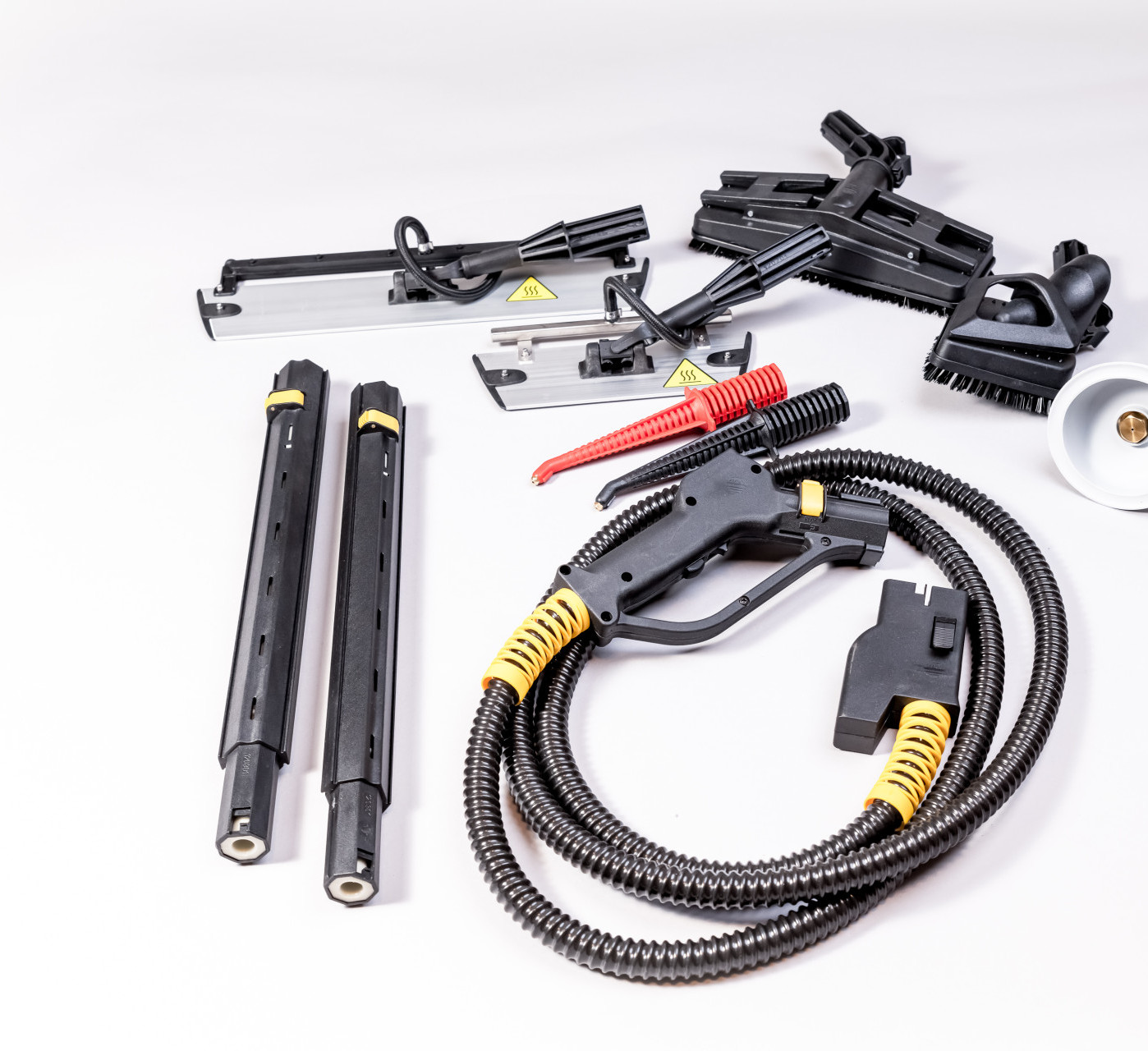 Thermostar dry steam system with an extensive range of accessories for every cleaning situation